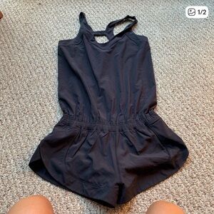 lululemon athletica speedy runsie romper black size 6 vintage